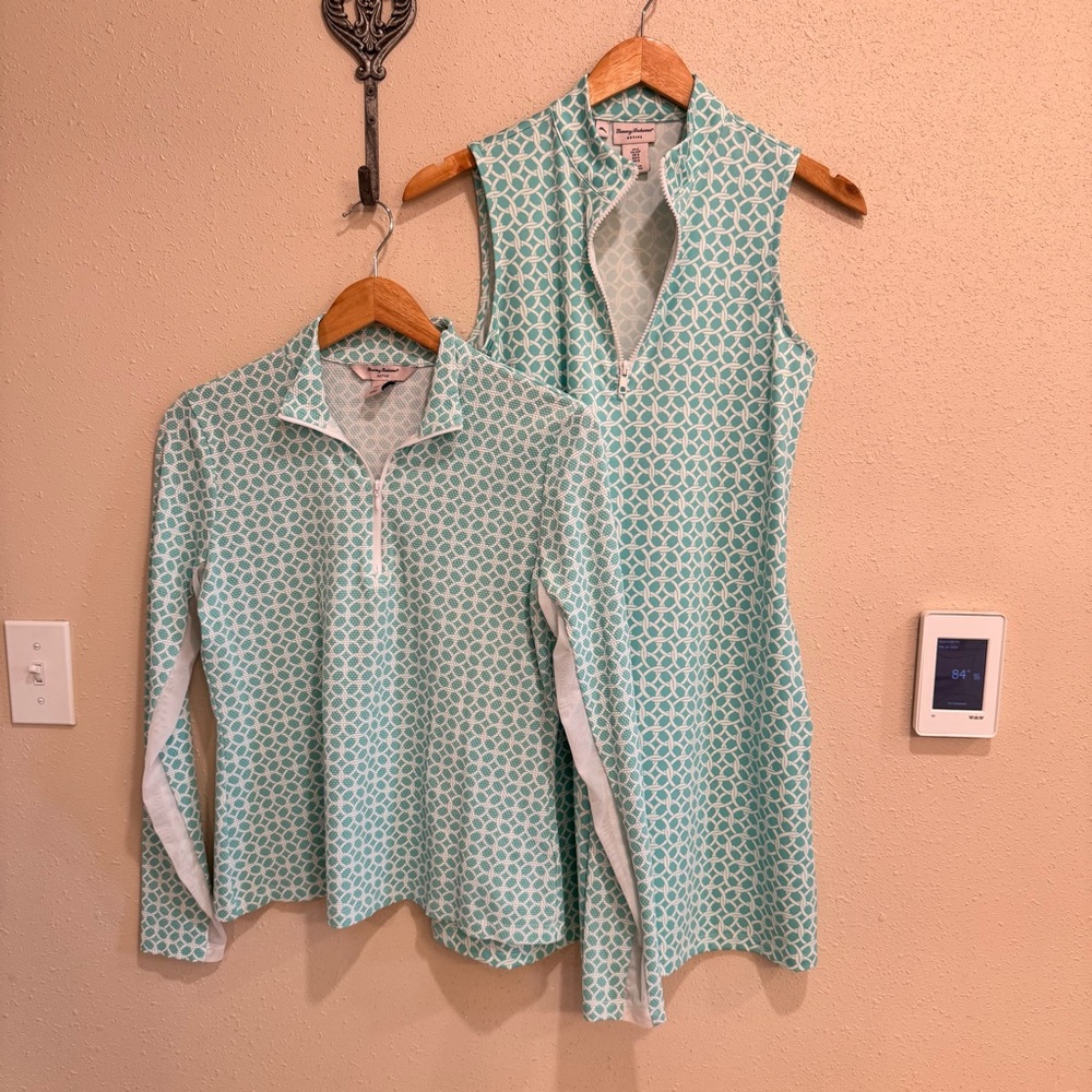 Tommy Bahama Active Dress and Pullover Top Set